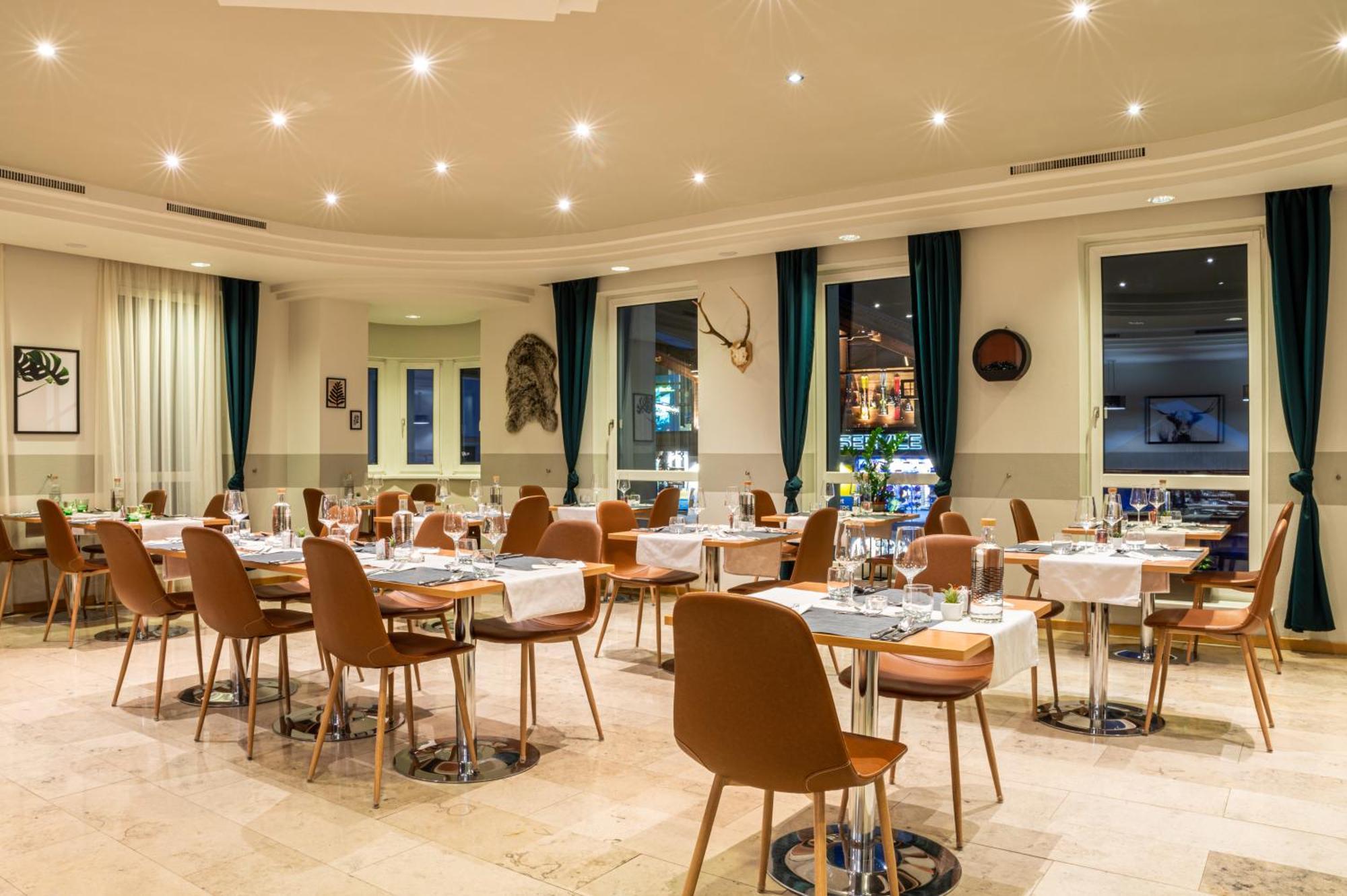 Hotel Tia Monte נאודרס מראה חיצוני תמונה