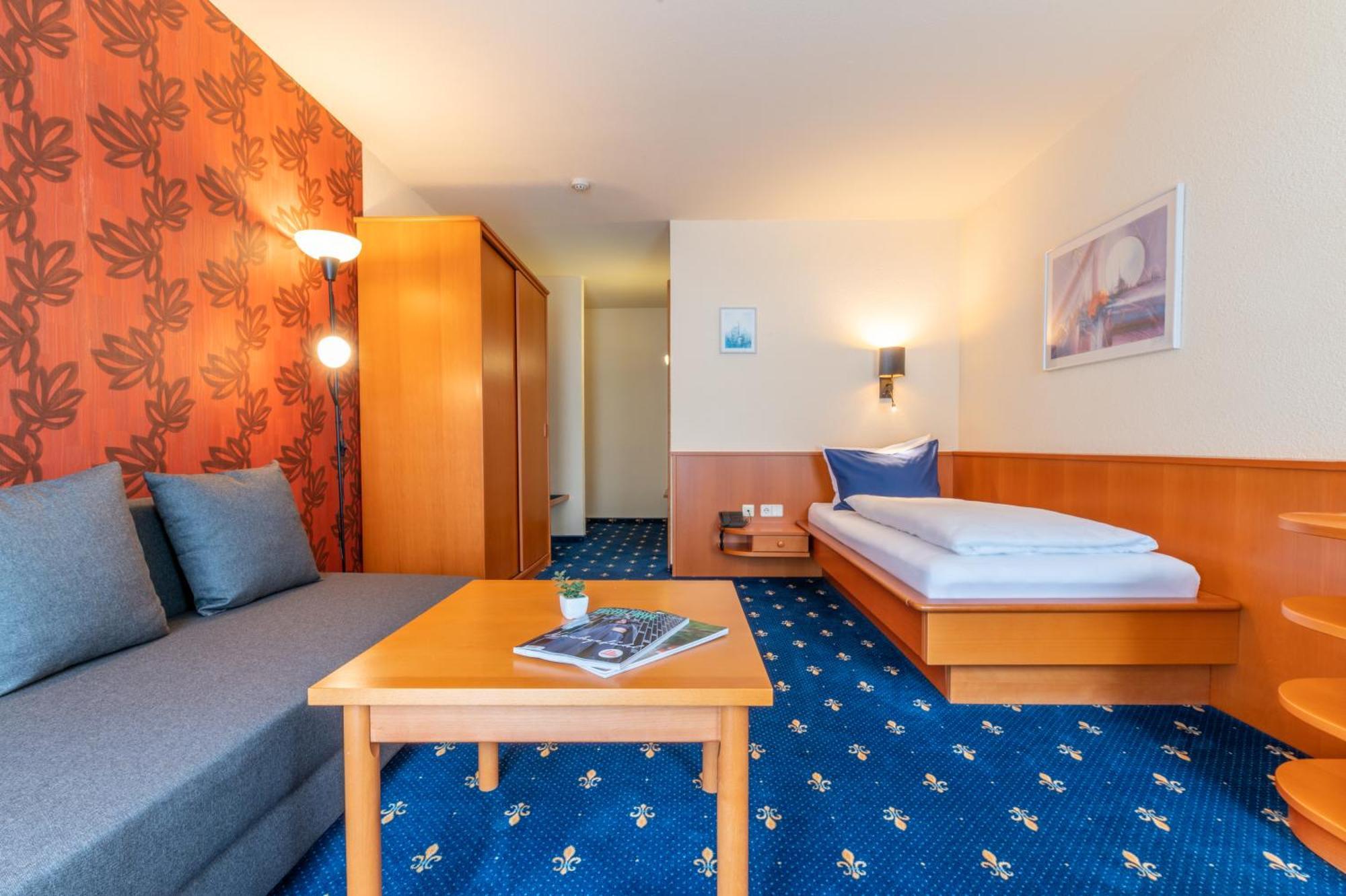 Hotel Tia Monte נאודרס מראה חיצוני תמונה