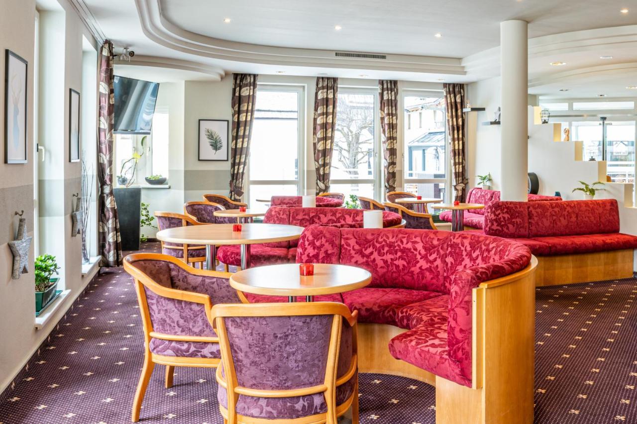 Hotel Tia Monte נאודרס מראה חיצוני תמונה